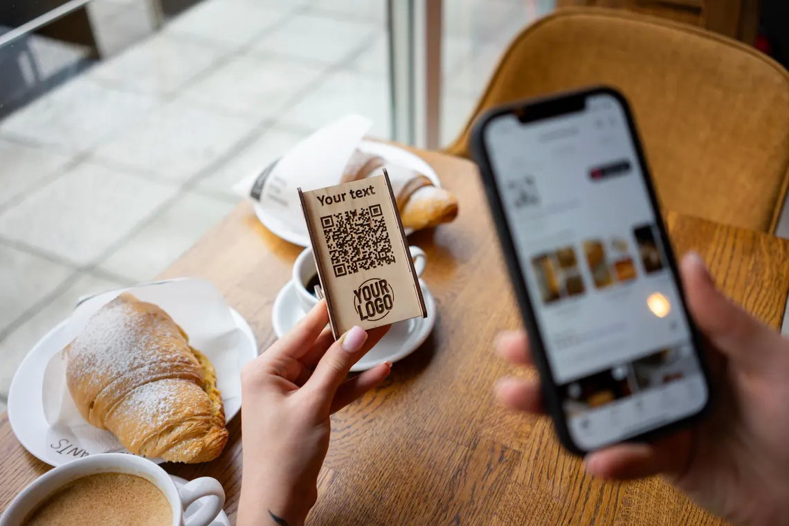 QR code menu, QR code menu sign, Wooden qr cod sign, q-107