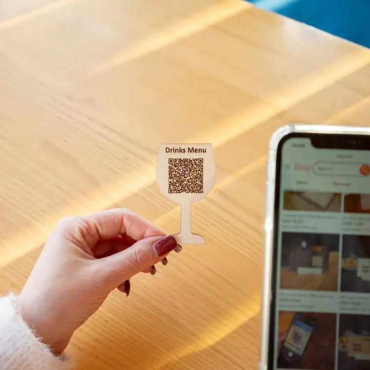 Custom Wine Glass QR Code Sign – Wooden Laser Engraved Menu Holder – Personalized Wine Bar Display – Restaurant QR Sign – Custom Logo Gift