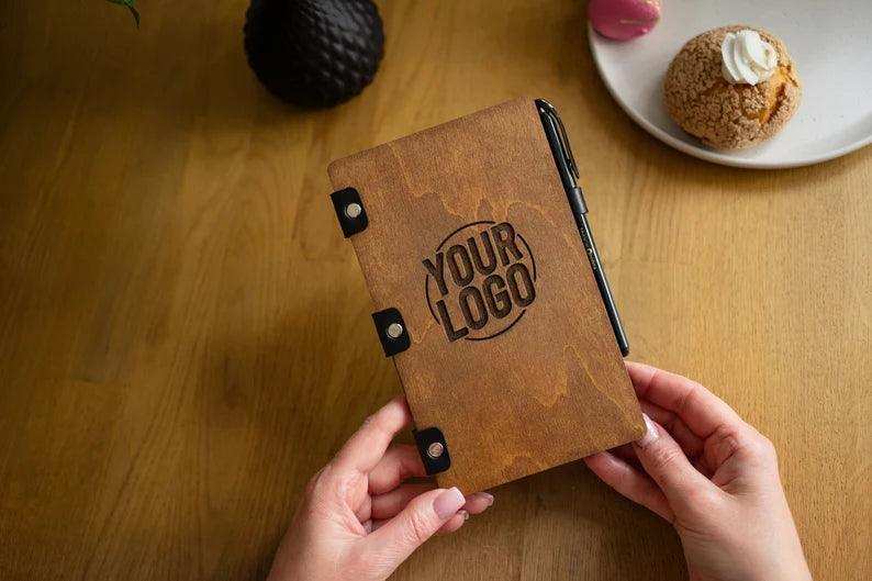 Free Engraving Wooden Check Presenter with Pen Slot